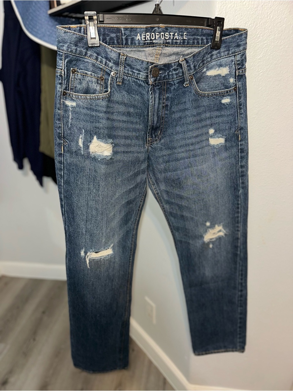 Aeropostale Men's Distressed Dark Blue Straight Jeans